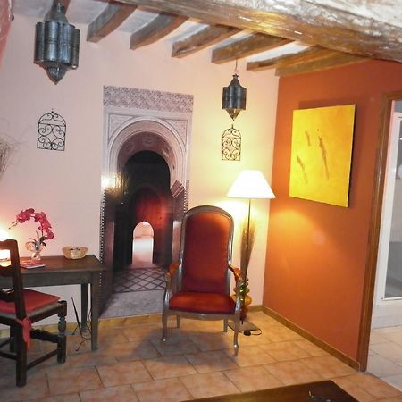 La Chartreuse Hotel Poilly-sur-Tholon Buitenkant foto