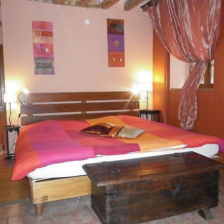 La Chartreuse Hotel Poilly-sur-Tholon Buitenkant foto